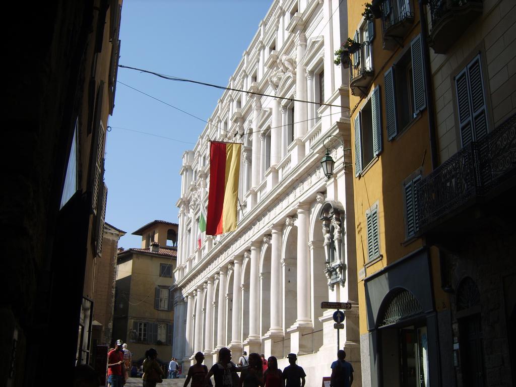 Il Teatro Villa Bergamo Bagian luar foto